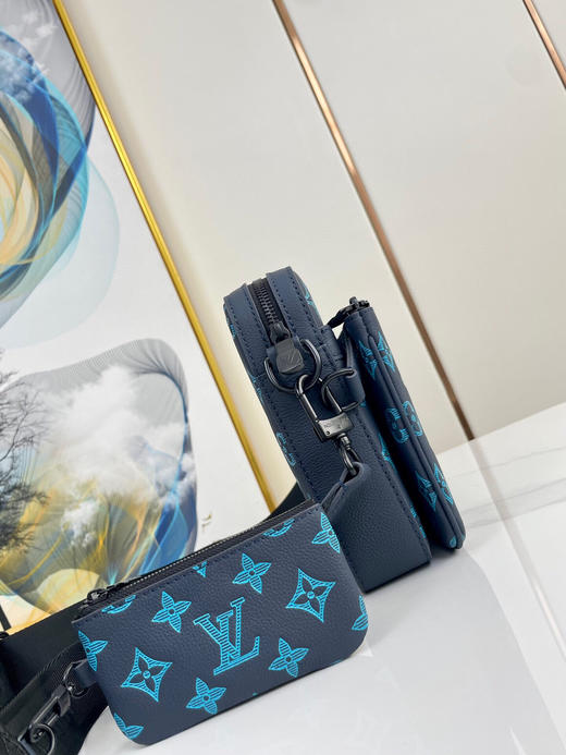 秋冬特惠💰980 原单LV M46604 尺寸：25×18.5×7cm TRIO 全皮邮差包 商品图4