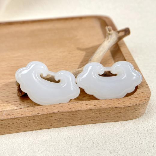 和田玉吊坠-白玉如意锁 商品图0