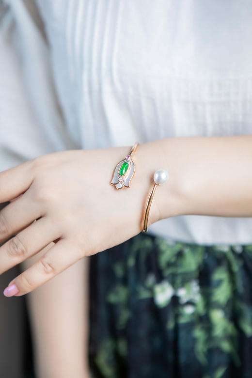 【幸福归来】铃兰花珍珠手镯-SZ12112081 商品图6