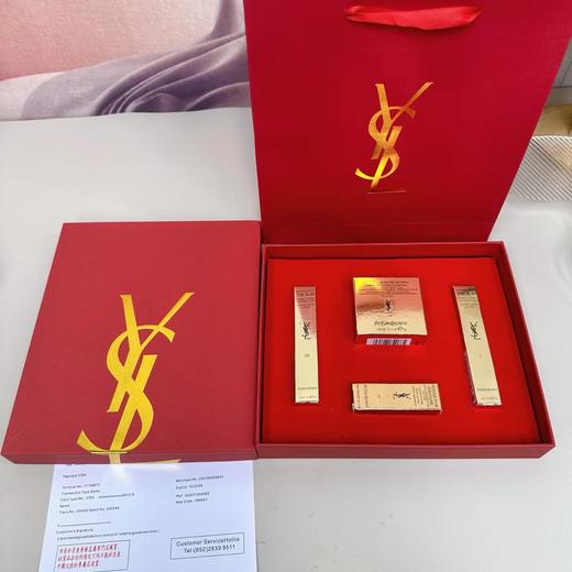 【铝管YSL小金条气垫四件套】红颜悦色礼盒 配手提袋圣诞新年款 送礼仪式感拉满，YSL浮雕LOGO礼盒也太会了YSL专柜版本小金条1# 28# 方管小样17# 黑皮革小样气垫 商品图0