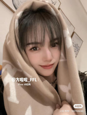 Lv羊绒围巾-浅色奶茶色