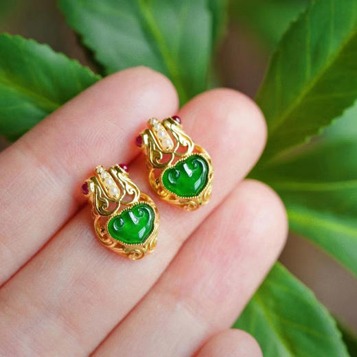 龢盒原创 18k金‮海航‬扣‮典古‬如意‮翠翡‬耳钉 商品图3