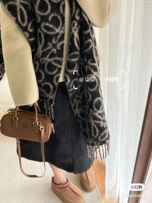 Loewe新款围巾-黑灰 商品图2