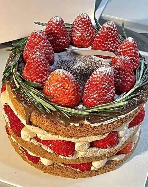 裸蛋糕 戚风蛋糕加新鲜水果 原味/巧克力蛋糕胚可选，请备注 欢迎提前预定，当日订单或加急请拍下备注，我们会与您联系 商品图7