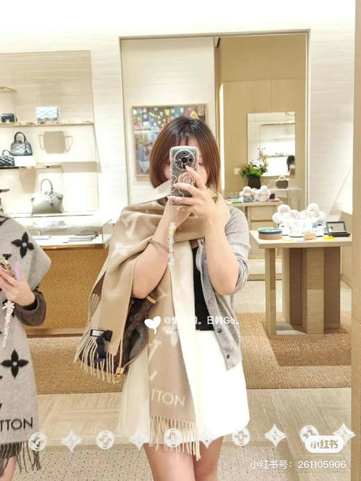 Lv羊绒围巾-浅色奶茶色 商品图3