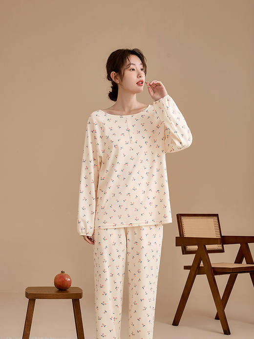 康妮雅女式长袖长裤套头套装 商品图3