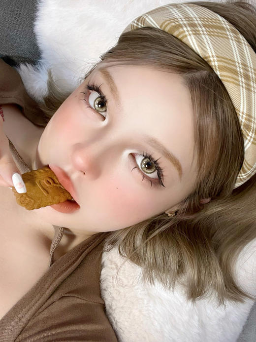 clairecolor  泰酷辣 灰/泰甜辣 棕 14.2mm 年抛 含硅水凝胶 商品图3