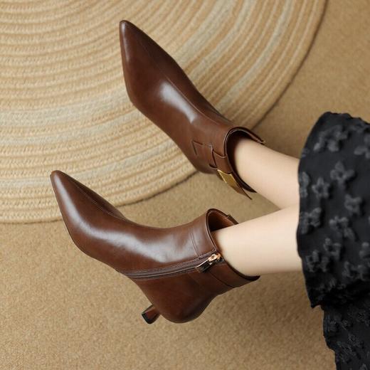 时尚尖头编织牛皮，简约舒适款低跟短靴DB-M5755 商品图2