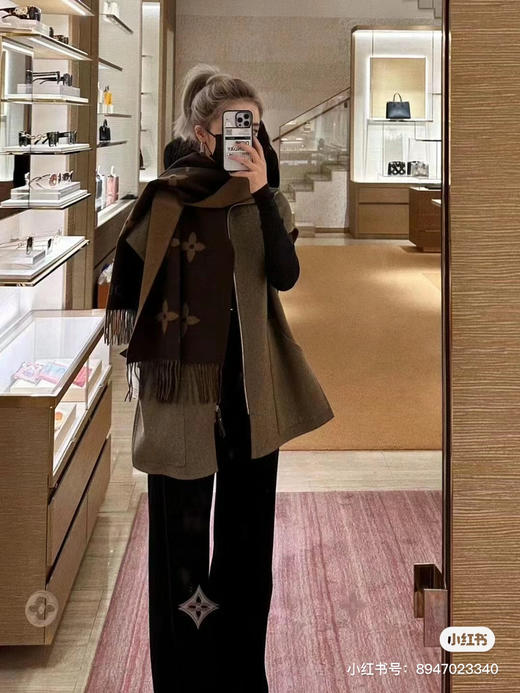 Lv羊绒围巾-巧克力色 商品图4