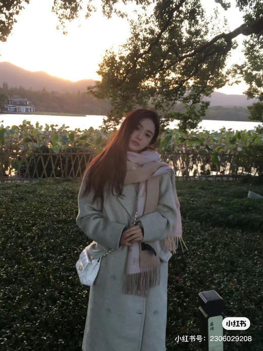 Lv羊绒围巾新款配色-驼粉色 商品图2