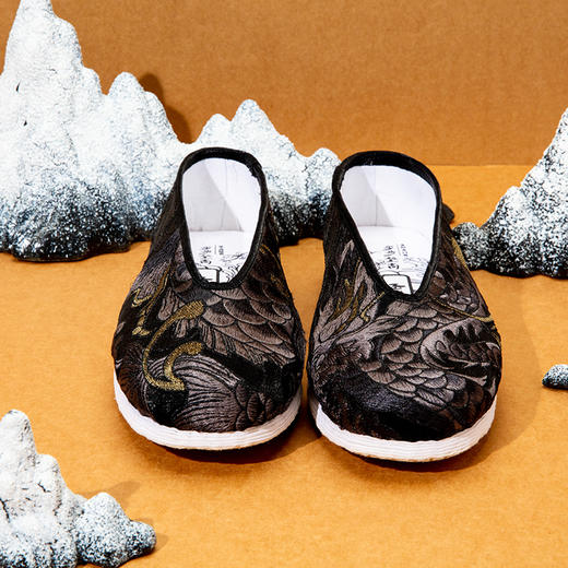 内联升男鞋手工单鞋千层底鱼跃龙门绣花小元口鞋8541A 商品图4