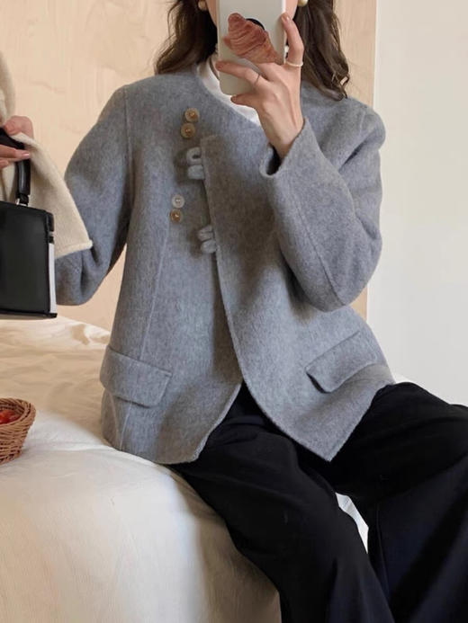 盘扣羊毛大衣 商品图2