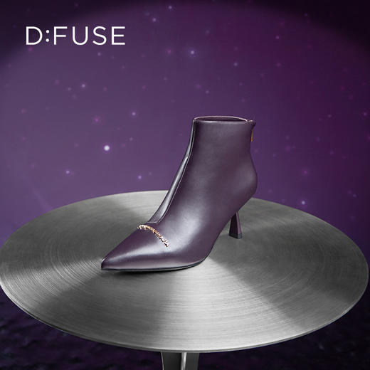 D:FUSE迪芙斯冬季新款短靴女牛皮通勤踝靴金属扣高跟短靴DF34116102 商品图10