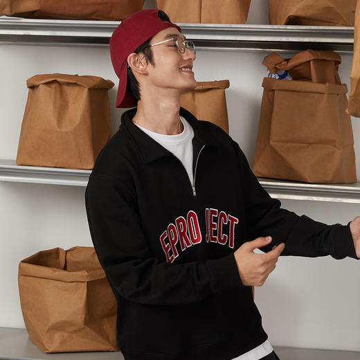 【年终福利/不退换】HO0008 EPU 原创日系city boy复古撞色logo刺绣半拉链纯棉黑色卫衣 商品图1