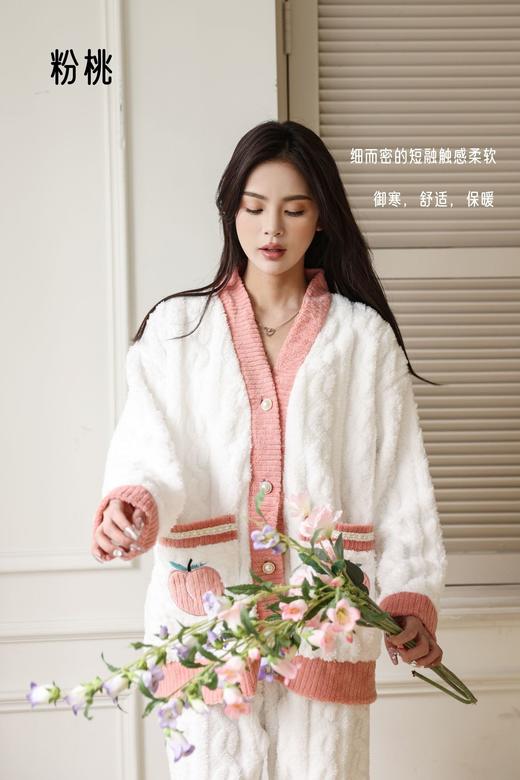 加绒加厚法兰绒暖暖套装水蜜桃草莓家居服珊瑚绒草莓睡袍居家套装 新年 商品图2