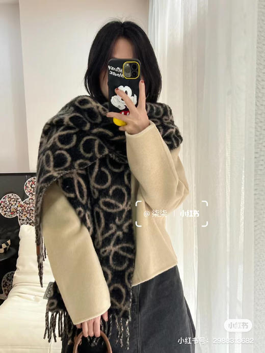 Loewe新款围巾-黑灰 商品图4