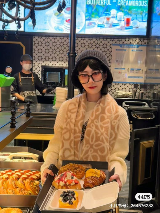 Loewe新款围巾-奶茶 商品图6