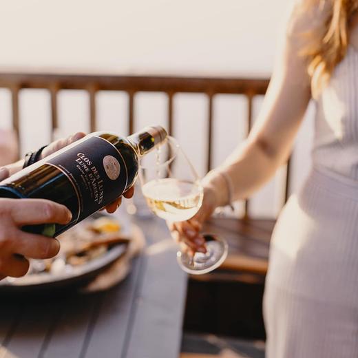 【品质礼】法国月亮酒庄银月干白葡萄酒 750ml +花故事老挝普洱金占芭熟茶357g礼盒 商品图9