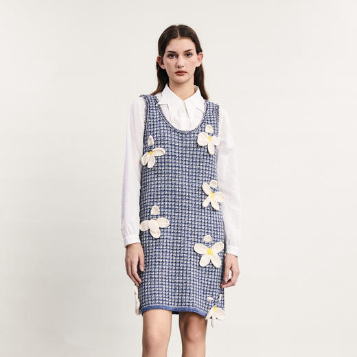 谜底针织连衣裙无袖2024春款复古文艺风花朵绣花直筒裙241MZ0312 商品图0