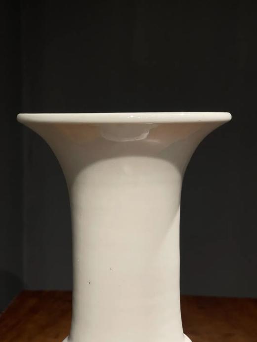 甜白釉花觚形赏瓶，顺丰包邮 商品图11