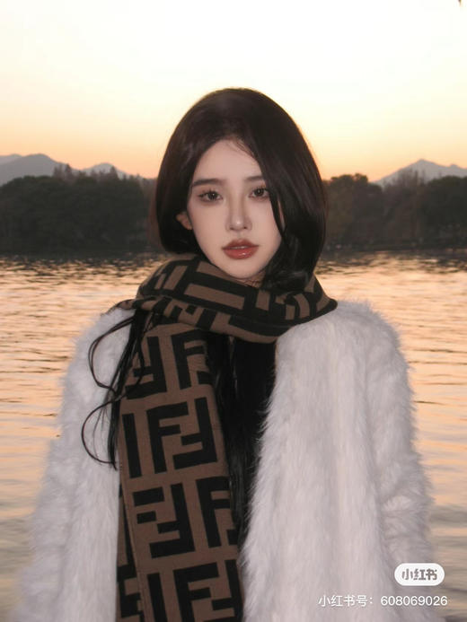 Fendi围巾经典爆款 商品图11