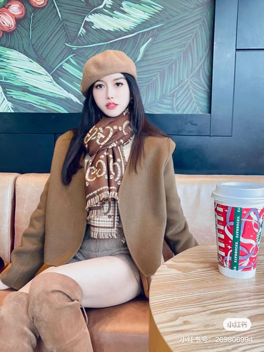 Gucci格纹围巾-棕色 商品图2