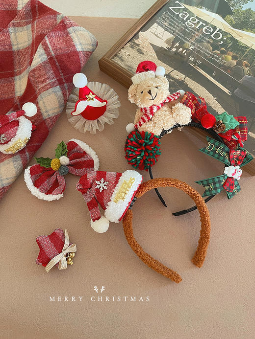 双12抢先购！【可爱熊发箍！萌动圣诞盛宴】新款圣诞节头饰新年红色蝴蝶结发卡，可爱熊发箍毛球卡通圣诞帽发夹，舒适柔软 不易脱落 百看不厌-QQ 商品图1