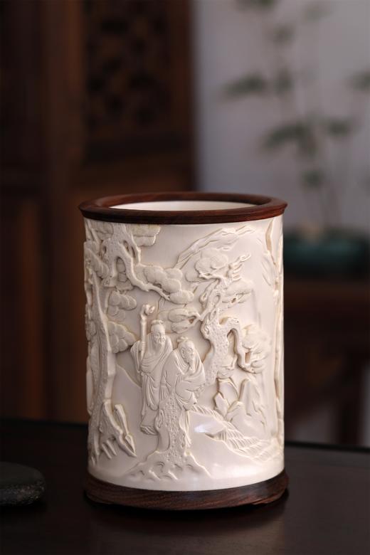 五老图°猛犸牙雕笔筒 商品图5