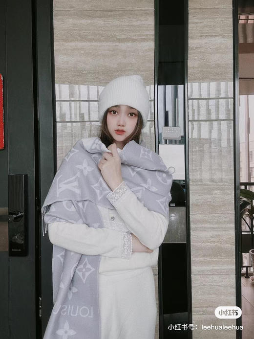 Lv羊毛围巾-灰色 商品图5