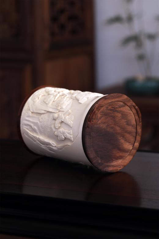 五老图°猛犸牙雕笔筒 商品图7