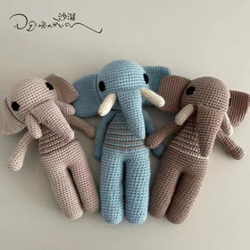 西藏残疾姑娘次仁片多治愈系手钩针玩偶