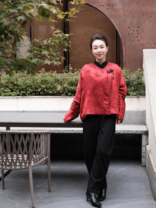 盛唐牡丹 |冠乐绉偏襟花扣夹棉外套 商品图8