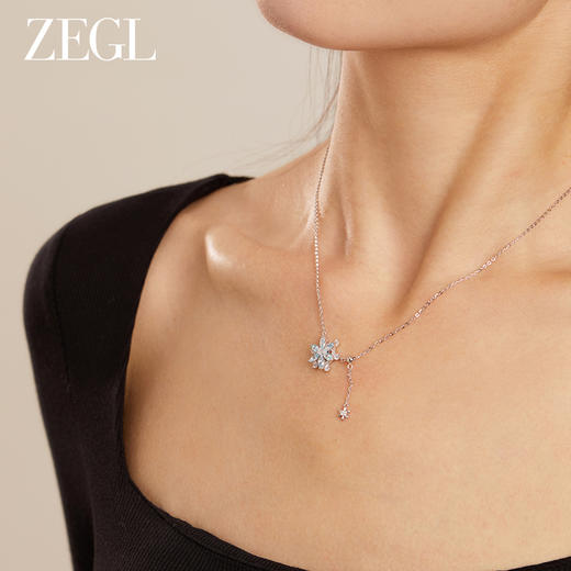 ZEGL设计师冰雪奇缘系列925银雪花项链女轻奢小众秋冬圣诞锁骨链 商品图3