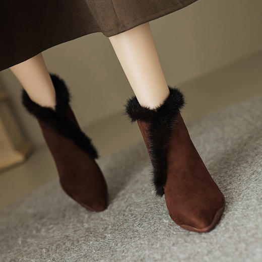 时尚保暖，羊反皮+水貂毛橡胶运动大底短靴YCJX-2567 商品图6