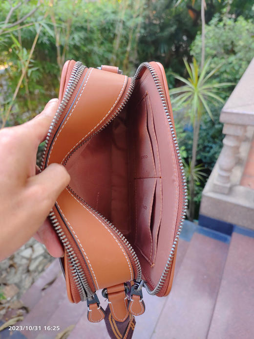 秋冬特惠💰520 蔻驰新款cm382男士新款 C家 Charter 通勤和出差提供便携舒适的体验 商品图7