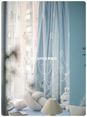 当窗帘能像衣服一样搭配叠穿。