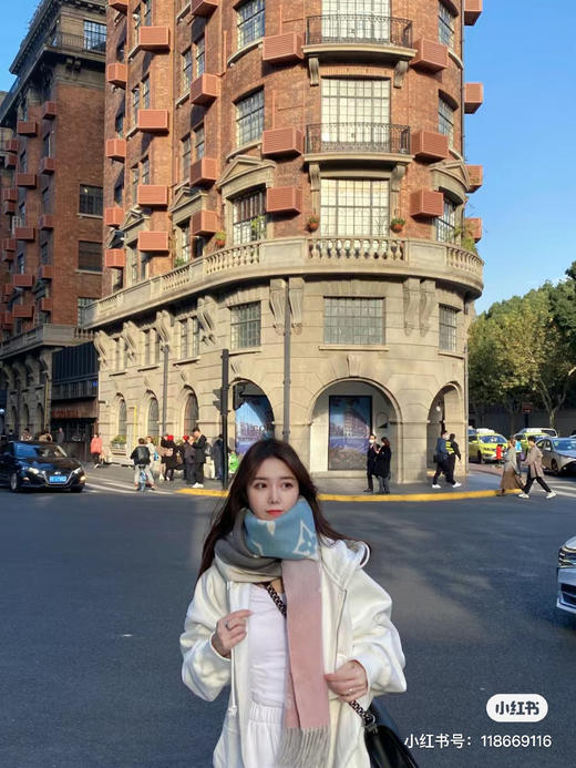 Lv渐变围巾-粉蓝 商品图1