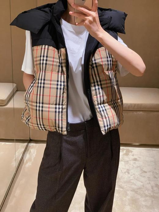 B家经典四格绗缝羽绒马甲 正反两面可穿 蓬度600+ 高品质鹅绒填充 商品图1