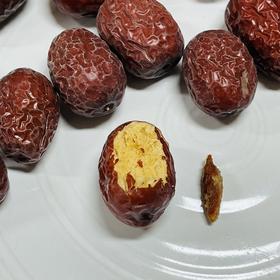 新疆和田生态灰枣 红枣 简单塑封包装，介意勿拍  树上自然吊干枣 张国平坚持11年生态种植而来