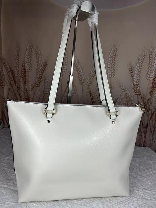 秋冬特惠💰490 蔻驰 C家79608上身效果超级棒 女士pvc单肩休闲潮流女包托特包 商品图3