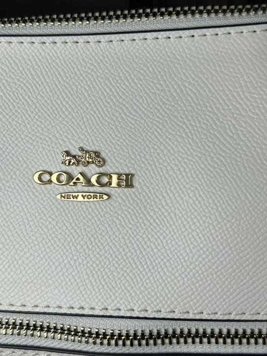 秋冬特惠💰490 蔻驰 C家79608上身效果超级棒 女士pvc单肩休闲潮流女包托特包 商品图1