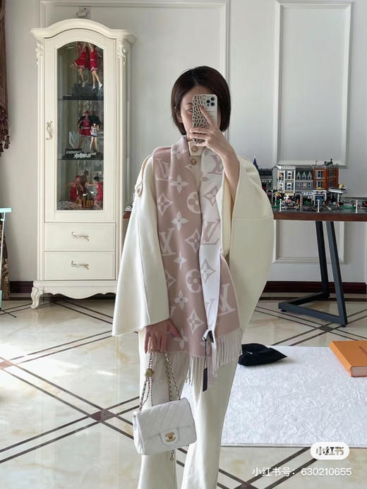 Lv羊毛围巾-干枯玫瑰粉 商品图3