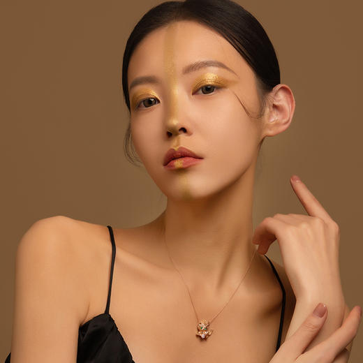 [醒狮系列] 18K玫瑰金镶嵌钻石祖母绿项链#醒醒 商品图6