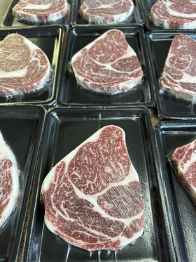 澳洲M6-7和牛眼肉 超等级的雪花花纹 非常美！