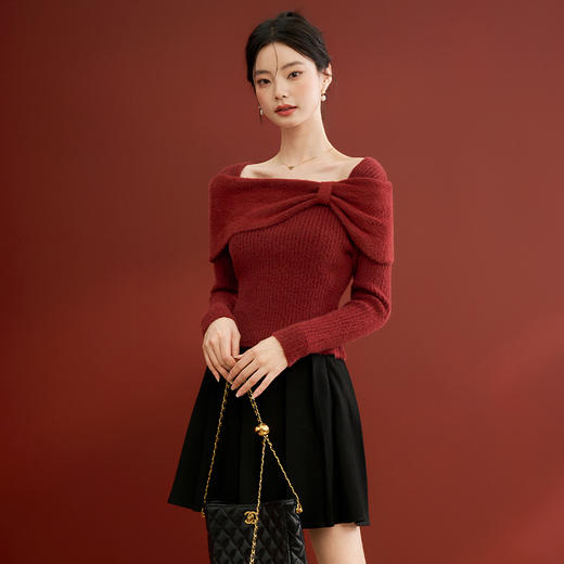 西遇针织衫女新款红色修身百搭打底衫一字肩长袖上衣12221930 商品图4