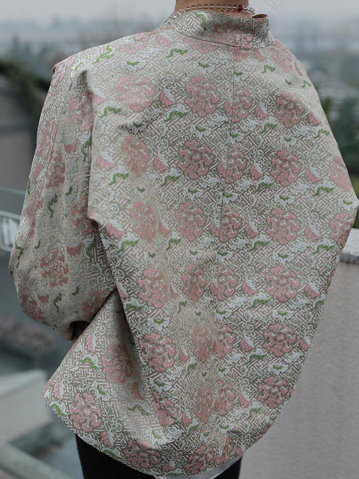  限量款| 盛唐牡丹|万寿无疆牡丹纹重缎宋锦新中式外套-粉团纹(不夹棉） 商品图4