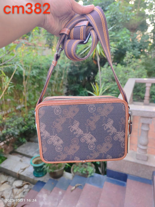 秋冬特惠💰520 蔻驰新款cm382男士新款 C家 Charter 通勤和出差提供便携舒适的体验 商品图0