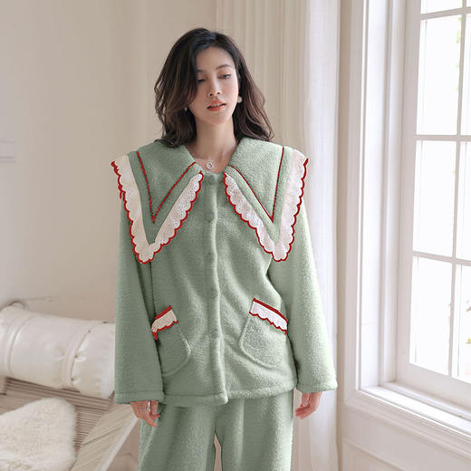 秋冬【小红书新款法兰绒睡衣】柔软保暖 加厚家居服套装女 新年 商品图3