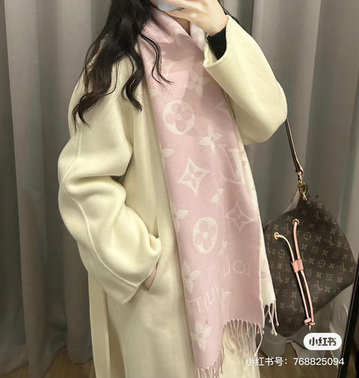Lv羊毛围巾-樱花粉 商品图5
