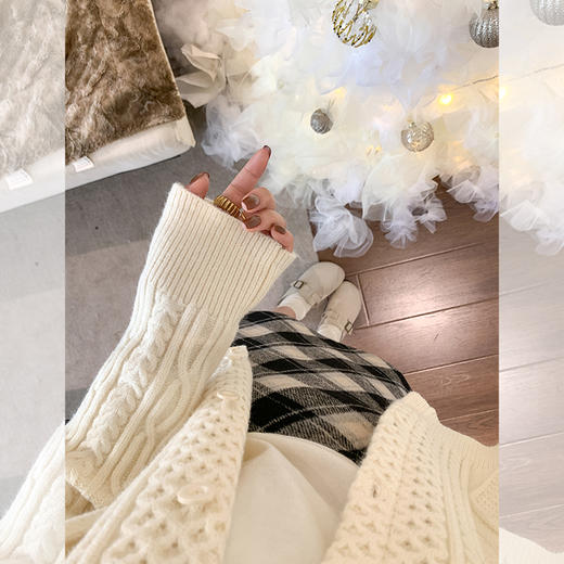 <曾小咸推荐> 【苏打奶片】圆领系扣毛衣+打底+半裙 商品图2